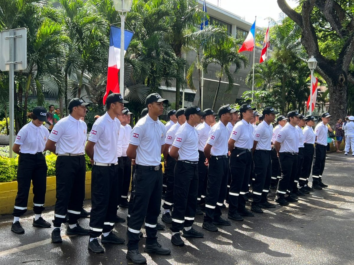Volontaires Jeunes Cadets à la commémoration du 11 Novembre 2022